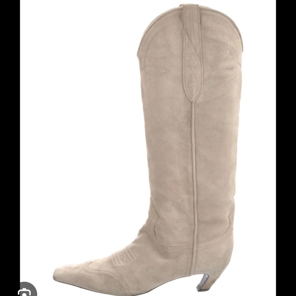 RARE KHAITE DALLAS WHITE/BEIGE SUEDE BOOTS. - Picture 2 of 2